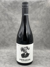 画像をギャラリービューアに読み込む, Forager Pinot Noir 2017 <数量限定>ライムストーンの単一畑から♪ よりどり12本で15%off対象