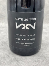 画像をギャラリービューアに読み込む, Gate 20 TWO Pinot Noir 2018　セントラルオタゴの単一畑から素晴らしいピノノワール　よりどり12本で15％off対象
